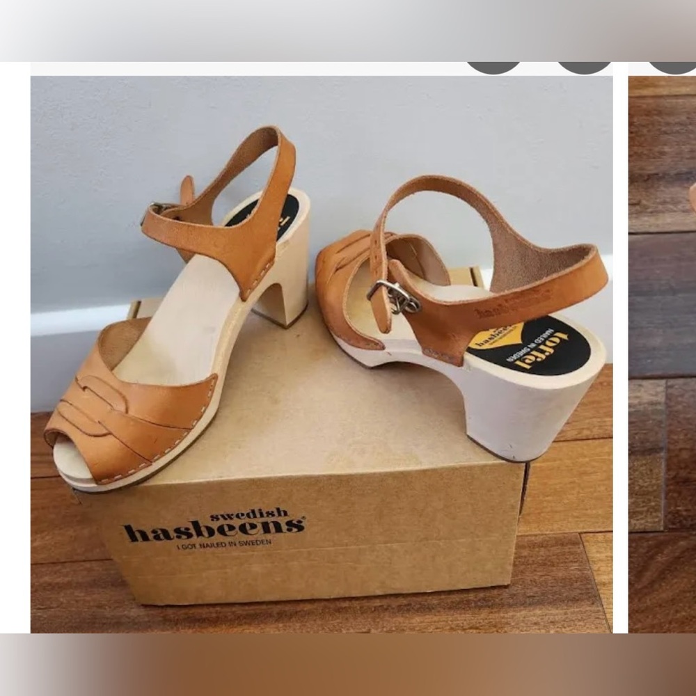 Swedish Hasbeens classic peep toe clogs. Size 37 us 7. As is
